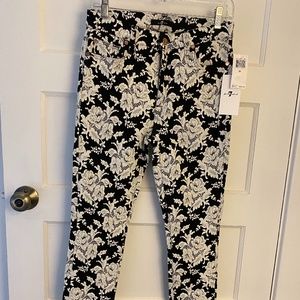 7 for all mankind skinny leg pants